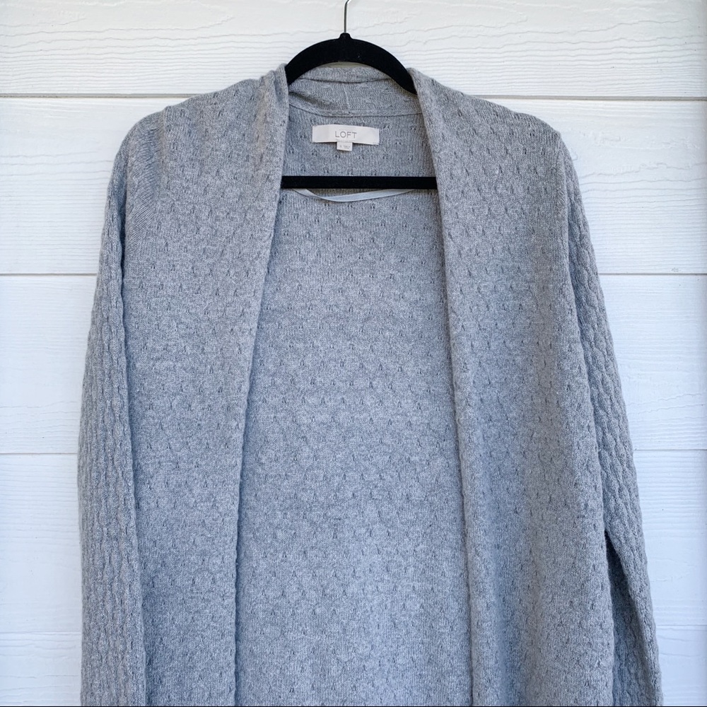 LOFT Ann Taylor Grey Cable Sweater Cardigan Size S